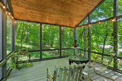 4827 Lamplighters Lane, Minnetonka, MN 55345 - Photo 10