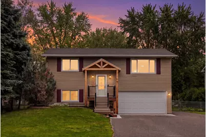 6420 Tomahawk Trail, Circle Pines, MN 55014 - Photo 1