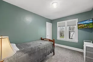 4219 W 8th St, Duluth, MN 55807 - Photo 12
