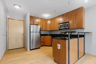 2530 1st Ave S, Minneapolis, MN 55404 - Photo 4