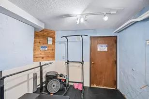 605 S 9th St, Minneapolis, MN 55404 - Photo 20