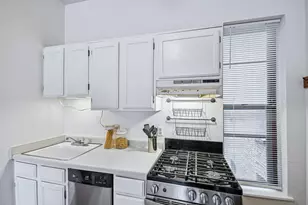 605 S 9th St, Minneapolis, MN 55404 - Photo 12