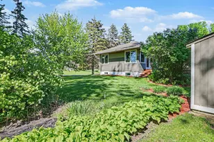 400 Milbert Rd, Minnetonka, MN 55305 - Photo 12