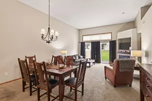 4693 Bloomberg Ln, Inver Grove Heights, MN 55076 - Photo 10