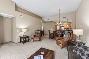 4693 Bloomberg Ln, Inver Grove Heights, MN 55076 - Photo 8