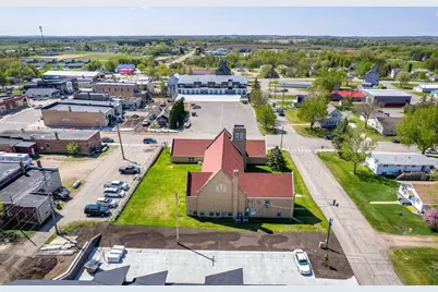 112 W Main Street, Battle Lake, MN 56515 - Photo 6