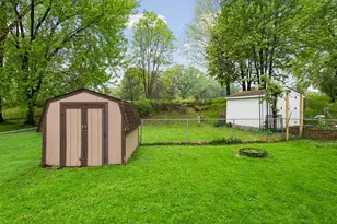 8450 Hiawatha Ave, Eden Prairie, MN 55347 - Photo 24