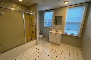 713 E 7th St, Duluth, MN 55805 - Photo 24