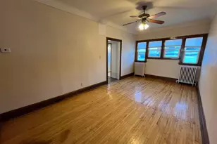 713 E 7th St, Duluth, MN 55805 - Photo 10