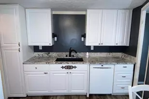 238 Meeker Ave W, Eden Valley, MN 55329 - Photo 4