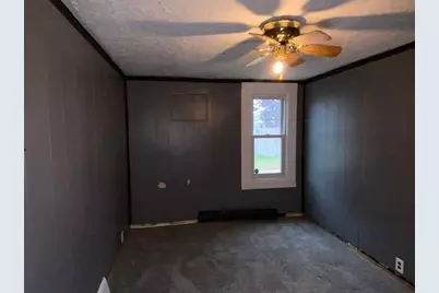 238 Meeker Avenue W, Eden Valley, MN 55329 - Photo 8