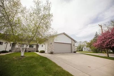 2 Line Drive, Morris, MN 56267 - Photo 1