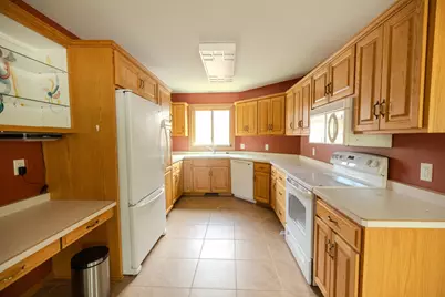 2 Line Drive, Morris, MN 56267 - Photo 10