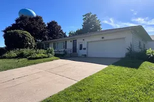 207 N Pine St, Caledonia, MN 55921 - Photo 8