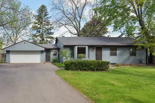 6101 Upper Afton Cir, Woodbury, MN 55125 - Photo 1