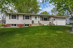 1003 High St, Alexandria, MN 56308 - Photo 1