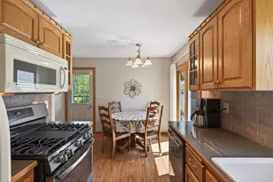 14647 Danbury Ave W, Rosemount, MN 55068 - Photo 4