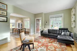 132 W 36th St, Minneapolis, MN 55408 - Photo 12