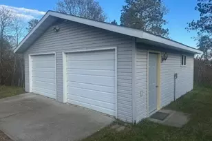 799 Old Willow Ct NW, Bemidji, MN 56601 - Photo 2