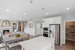 3672 Worrall Ct NW, Rochester, MN 55901 - Photo 4