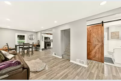 815 12th Avenue SE, Rochester, MN 55904 - Photo 2