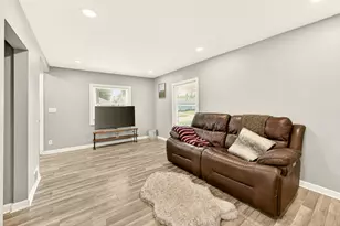815 12th Ave SE, Rochester, MN 55904 - Photo 4