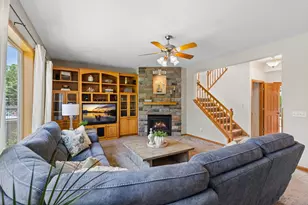 20670 Hazelwood Tr, Lakeville, MN 55044 - Photo 4