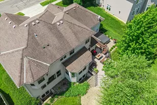 20670 Hazelwood Tr, Lakeville, MN 55044 - Photo 34