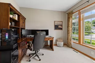20670 Hazelwood Tr, Lakeville, MN 55044 - Photo 16
