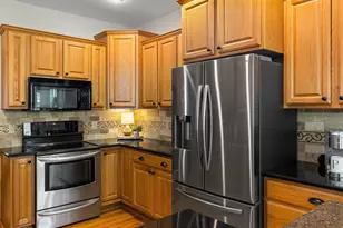 20670 Hazelwood Tr, Lakeville, MN 55044 - Photo 8