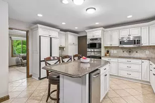 10110 Oak Shore Dr, Lakeville, MN 55044 - Photo 18