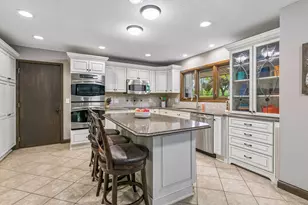 10110 Oak Shore Dr, Lakeville, MN 55044 - Photo 16