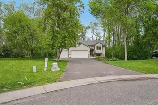 715 Lewis Ave, Rush City, MN 55069 - Photo 4
