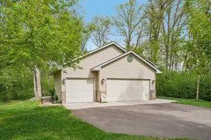715 Lewis Ave, Rush City, MN 55069 - Photo 4