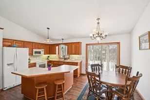 715 Lewis Ave, Rush City, MN 55069 - Photo 10