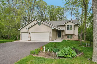 715 Lewis Avenue, Rush City, MN 55069 - Photo 2
