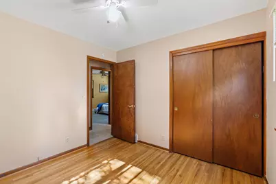 2420 Ensign Avenue N, Golden Valley, MN 55427 - Photo 20