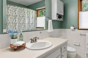 2420 Ensign Ave N, Golden Valley, MN 55427 - Photo 22