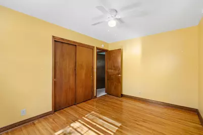 2420 Ensign Avenue N, Golden Valley, MN 55427 - Photo 18