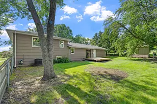 2420 Ensign Ave N, Golden Valley, MN 55427 - Photo 32