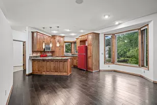 9250 Blackoaks Ln N, Maple Grove, MN 55311 - Photo 6