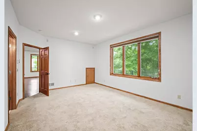 9250 Blackoaks Lane N, Maple Grove, MN 55311 - Photo 18