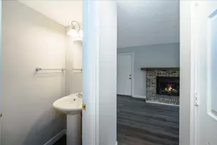 11574 Carriage Ct, Eden Prairie, MN 55344 - Photo 12