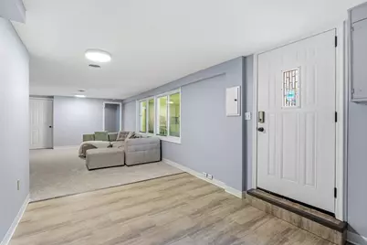 676 Shryer Avenue W, Roseville, MN 55113 - Photo 18