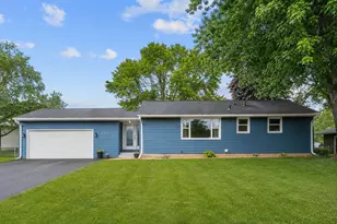 6876 11th St N, Oakdale, MN 55128 - Photo 1