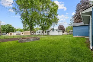 6876 11th St N, Oakdale, MN 55128 - Photo 22
