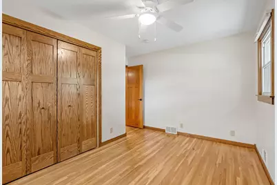 6876 11th Street N, Oakdale, MN 55128 - Photo 18