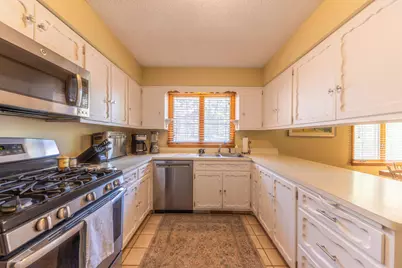 910 SW 4th Avenue, Grand Rapids, MN 55744 - Photo 6