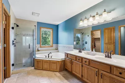 2361 Stone Creek Drive, Chanhassen, MN 55317 - Photo 30