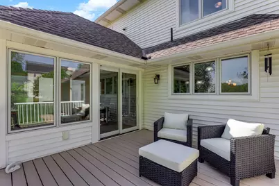 2361 Stone Creek Drive, Chanhassen, MN 55317 - Photo 4
